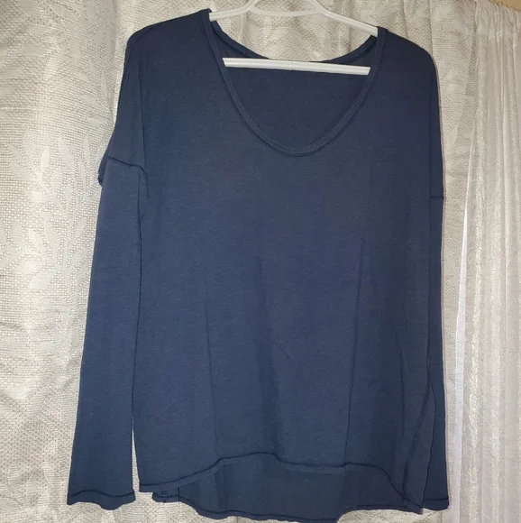 Lululemon Heathered Blue  Scoop Neck Long Sleeve L/XL High-Low - Picture 3 of 6